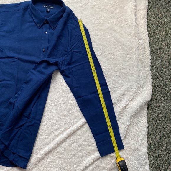 NWT John Ashford royal blue button down. Size XL. - Picture 5 of 10